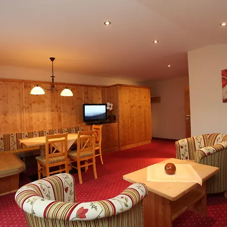 Panorama Lägenhetshotell Längenfeld